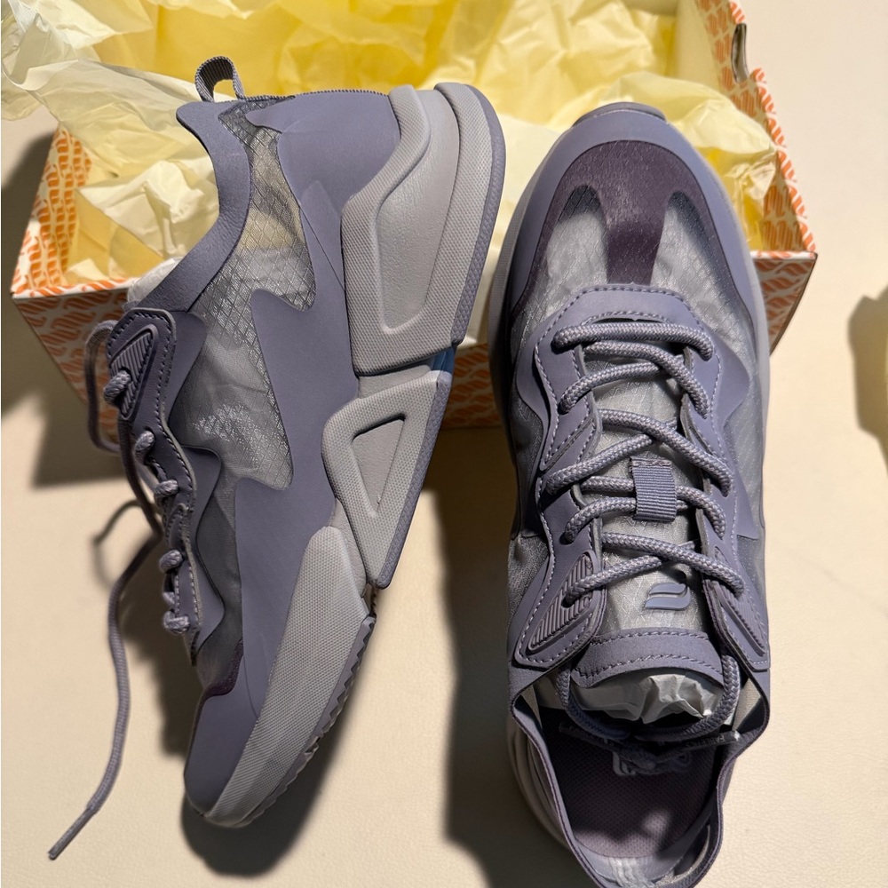 Fabletics violet Performance Sneakers - Picture 3 of 3